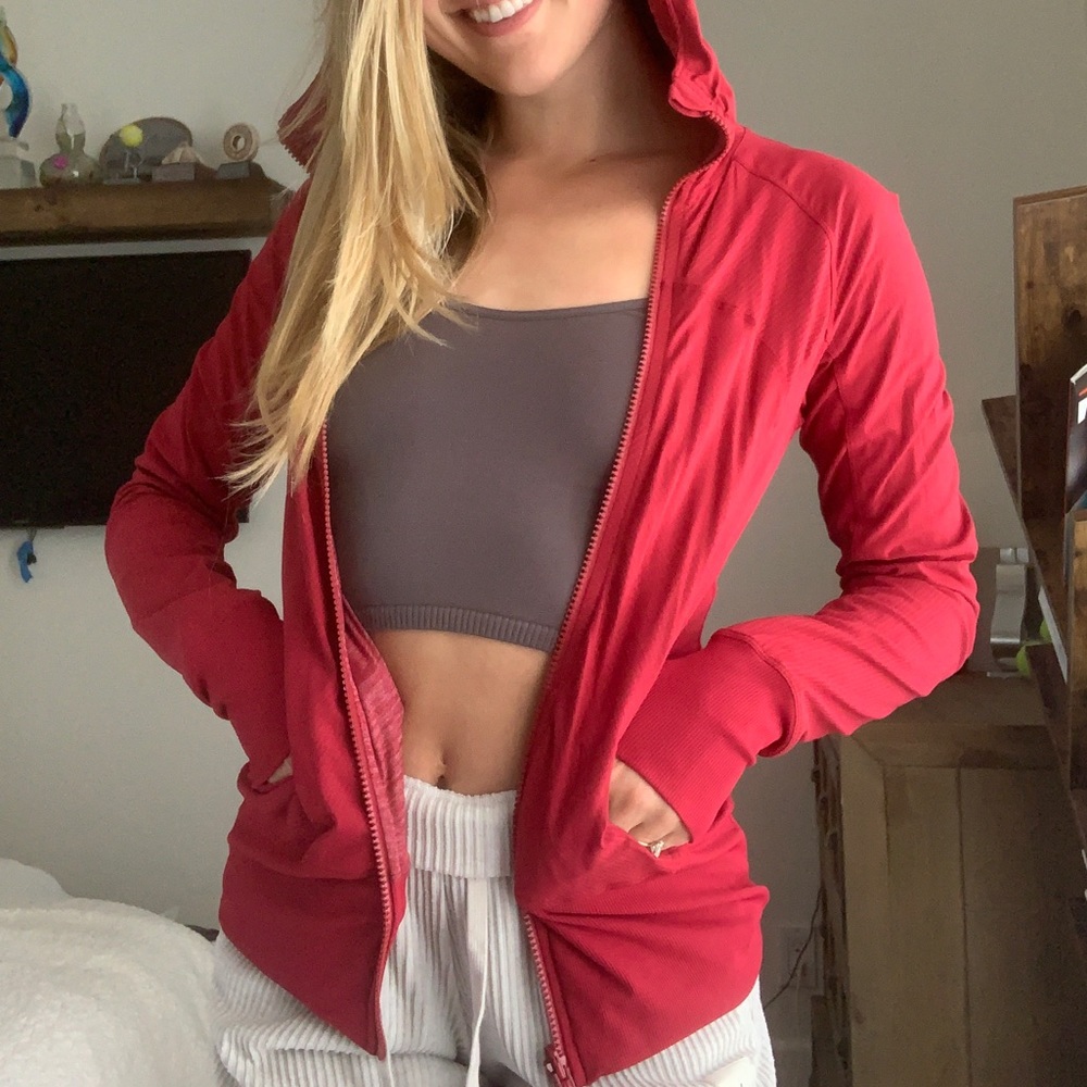Never Worn Lululemon red hoodie full zip-size 6